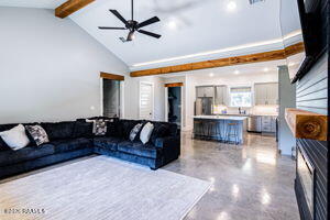 1100 Hanks Road Duson, LA 70529 - Photo 15 of 34 Living room 2