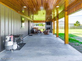 1100 Hanks Road Duson, LA 70529 - Photo 6 of 34 Patio 3