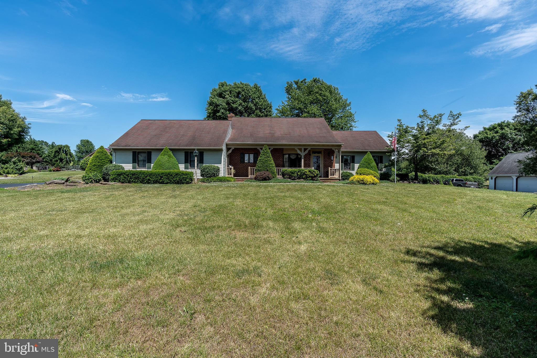 13 Church Road Lancaster, PA 17603 - Photo 1 of 41