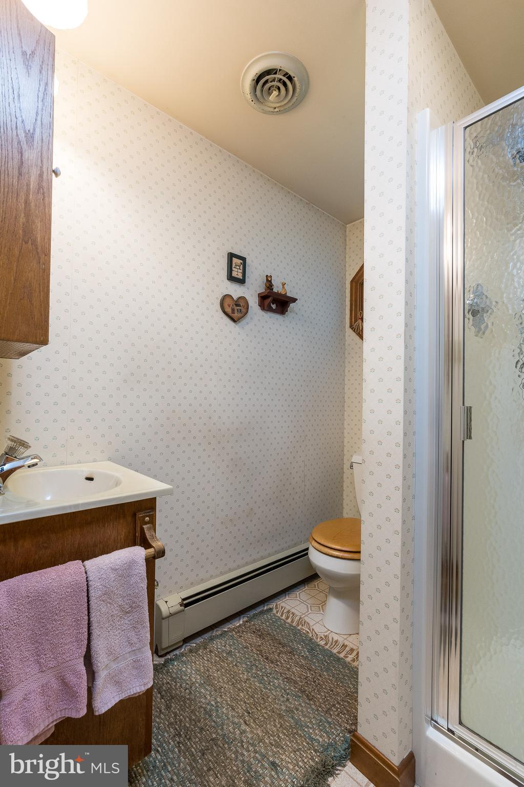 13 Church Road Lancaster, PA 17603 - Photo 15 of 41