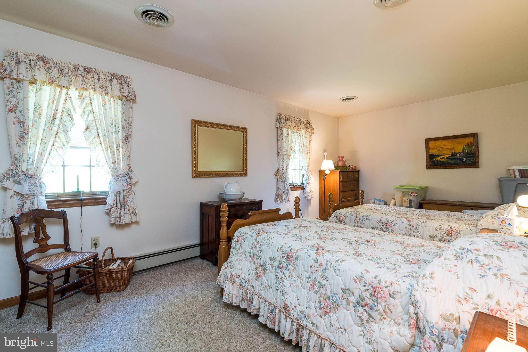 13 Church Road Lancaster, PA 17603 - Photo 32 of 41