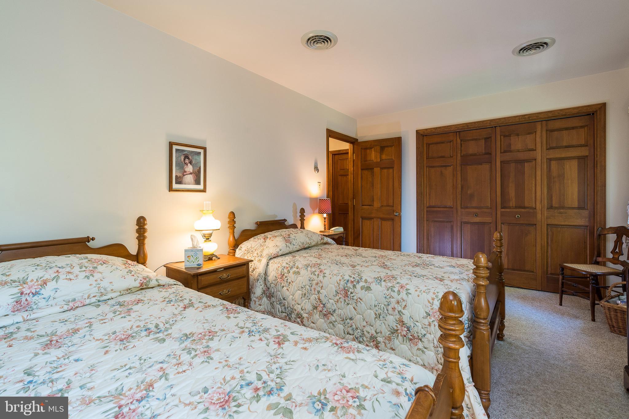 13 Church Road Lancaster, PA 17603 - Photo 33 of 41