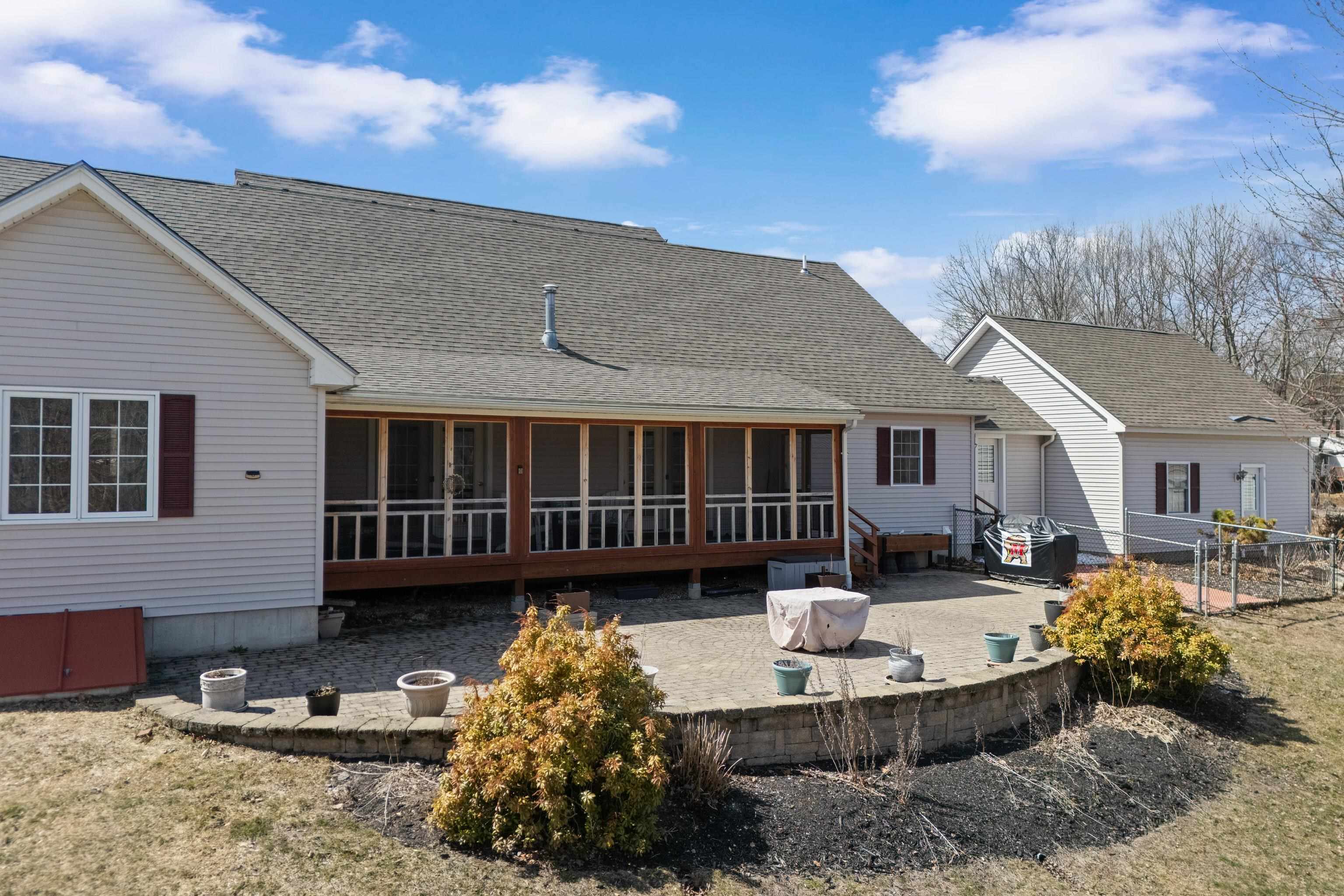 343 NW Road Canterbury, NH 03224 - Photo 4 of 53