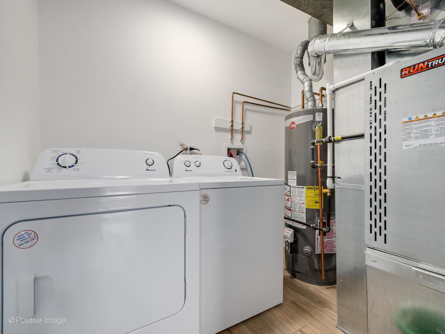 1475 Foxcroft Drive Aurora, IL 60506 - Photo 21 of 23 a utility room with dryer and washer