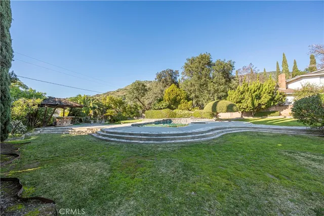 $1,350,000 | 569 North Barranca Avenue, Glendora, CA 91741