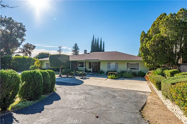 $1,350,000 | 569 North Barranca Avenue, Glendora, CA 91741
