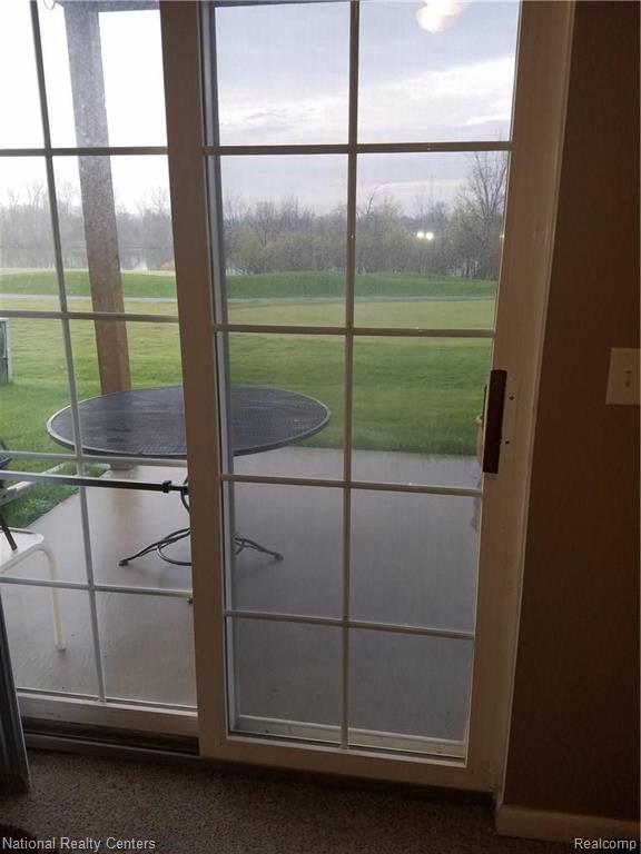 253 Oak Ridge Drive, Unit 44 Pontiac, MI 48341 - Photo 28 of 38