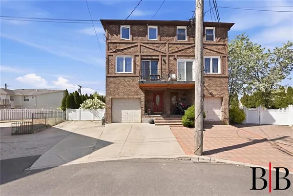 $989,000 | 7131 Peri Lane, Unit 15S | Georgetown