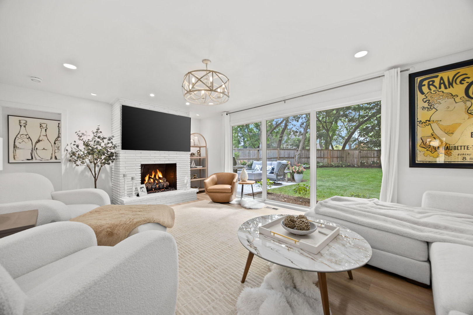 1909 Martingale Road Wheaton, IL 60187 - Photo 4 of 56 Gallery Image 4