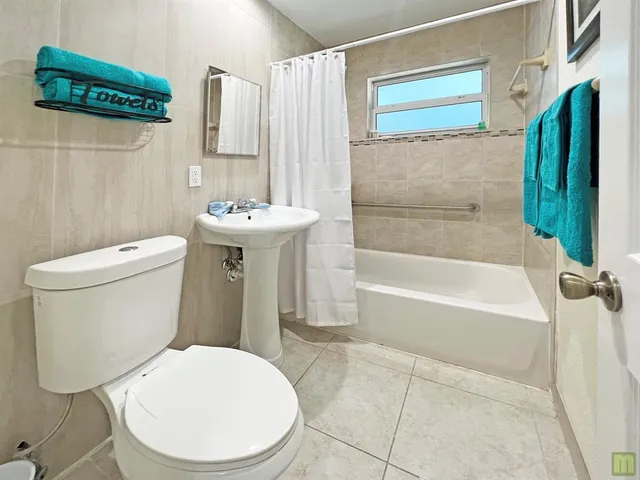 $1,850 | 2695 Southeast 1st Court, Unit 3, Pompano Beach, FL 33062