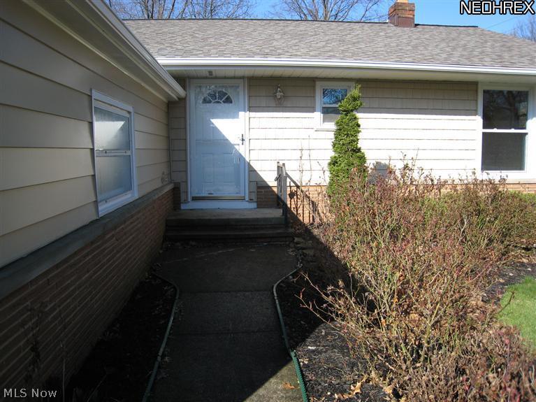 1092 Blanchester Road Lyndhurst, OH 44124 - Photo 2 of 12 Front exterior front door entrance