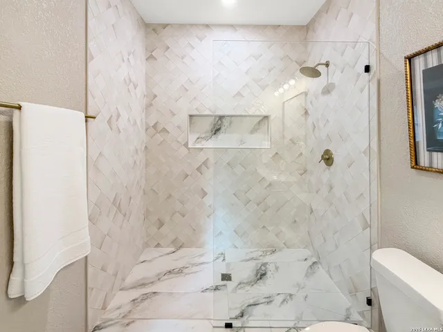 $779,900 | 403 Vista Ridge, San Antonio, TX 78260