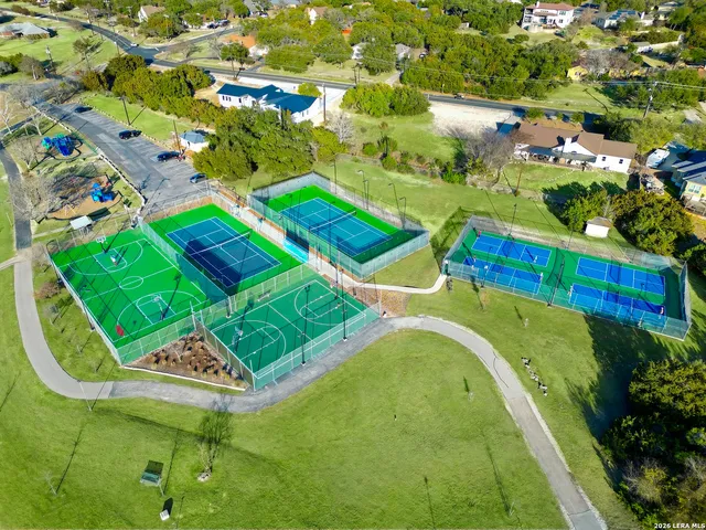 $779,900 | 403 Vista Ridge, San Antonio, TX 78260