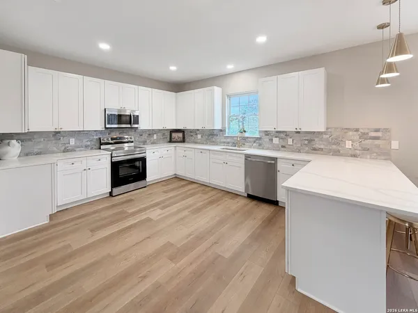$769,900 | 403 Vista Ridge, San Antonio, TX 78260