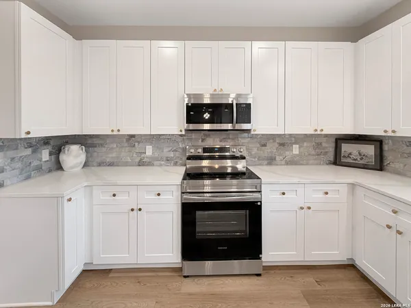 $769,900 | 403 Vista Ridge, San Antonio, TX 78260