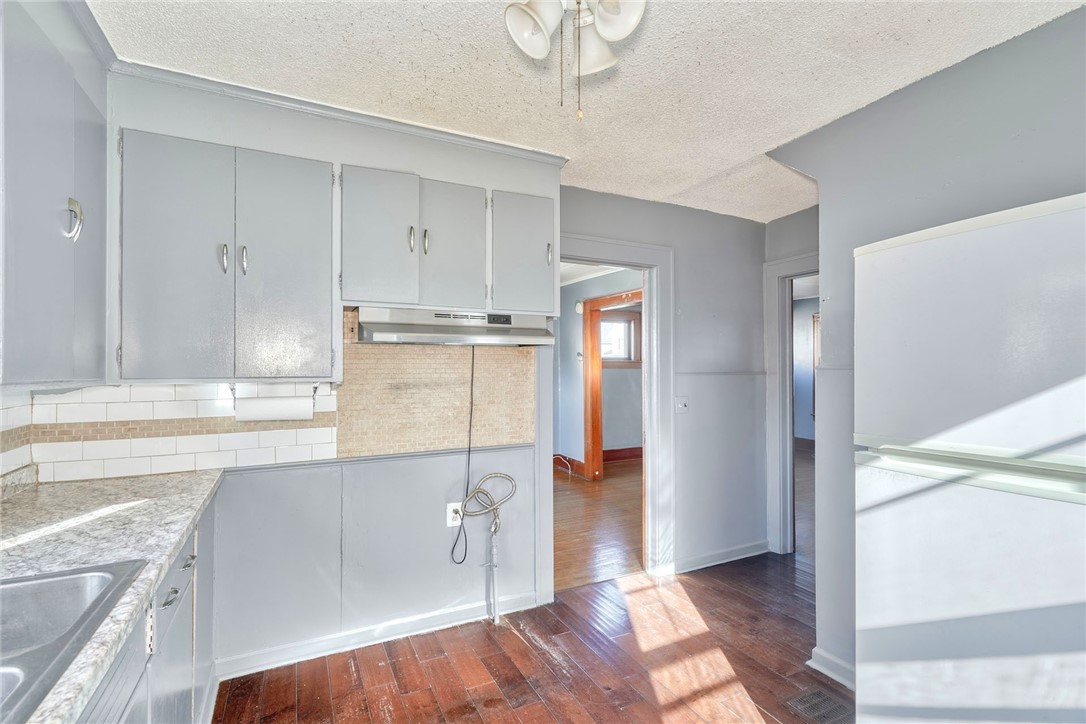 115 Barberry Terrace Rochester, NY 14621 - Photo 14 of 35