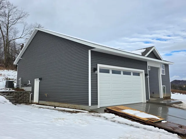 $389,900 | 434 Woods Trail, Ontario, WI 54651