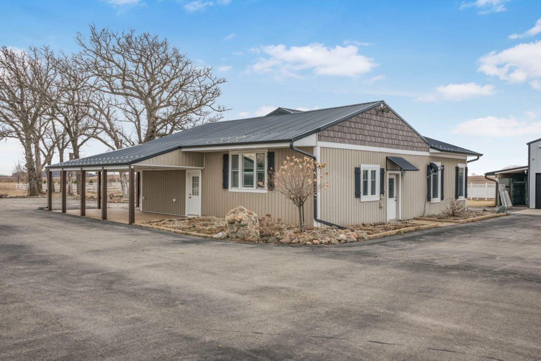 90917 240th Street Austin, MN 55912 - Photo 4 of 55
