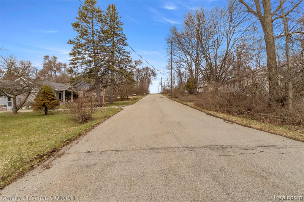1139 South Dettman Road Jackson, MI 49203 - Photo 15 of 19