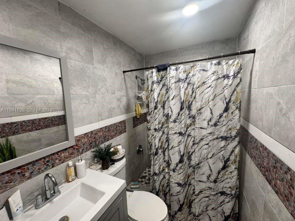 2995 Southwest 64th Avenue Miramar, FL 33023 - Photo 13 of 32