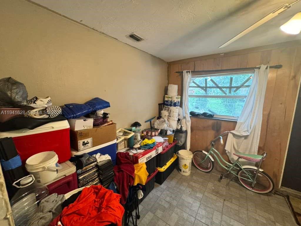 2995 Southwest 64th Avenue Miramar, FL 33023 - Photo 17 of 32