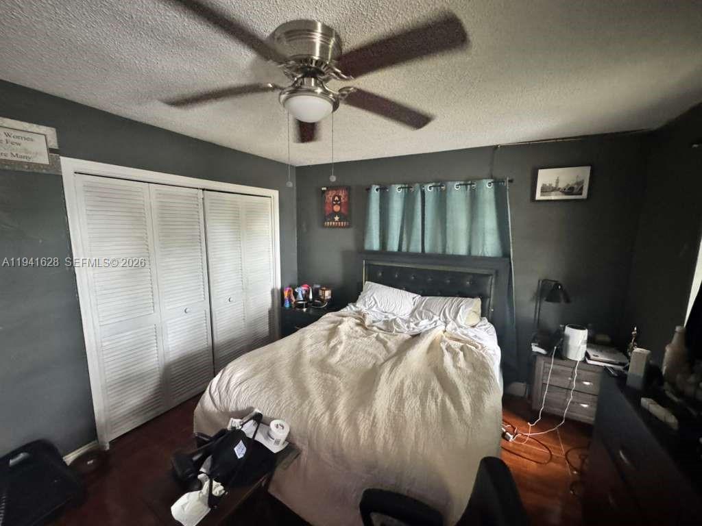 2995 Southwest 64th Avenue Miramar, FL 33023 - Photo 31 of 32