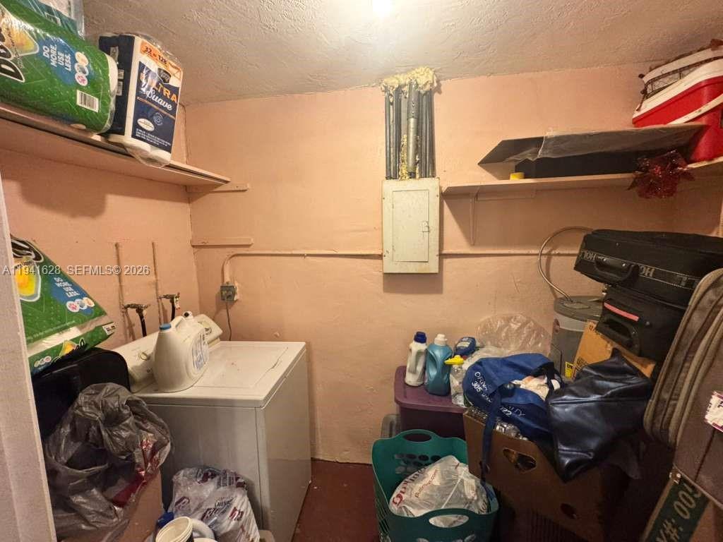 2995 Southwest 64th Avenue Miramar, FL 33023 - Photo 32 of 32