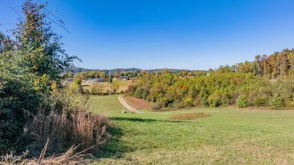 $1,336,400 | 413 Paddle Creek Road, Bristol, TN 37620
