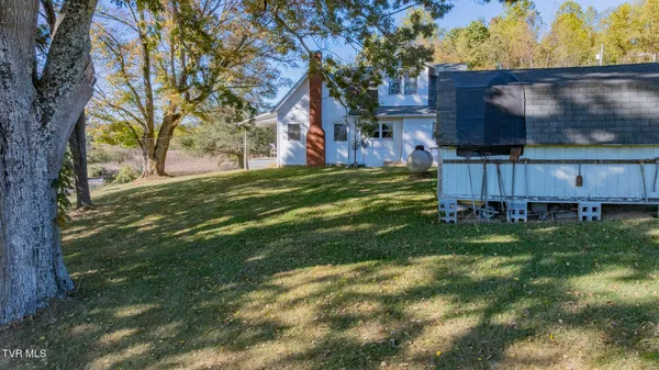 $1,336,400 | 413 Paddle Creek Road, Bristol, TN 37620