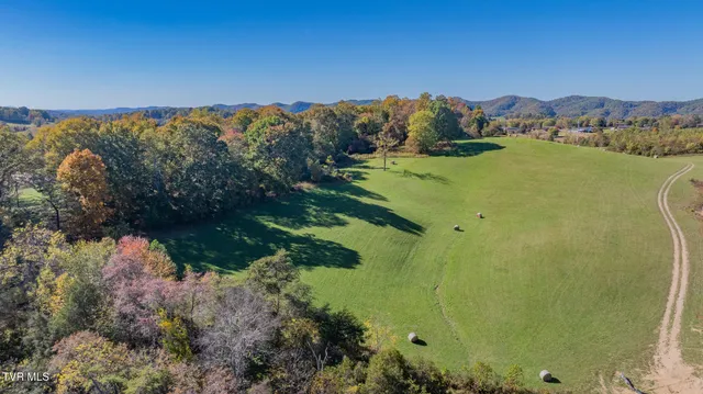 $1,670,000 | 413 Paddle Creek Road, Bristol, TN 37620