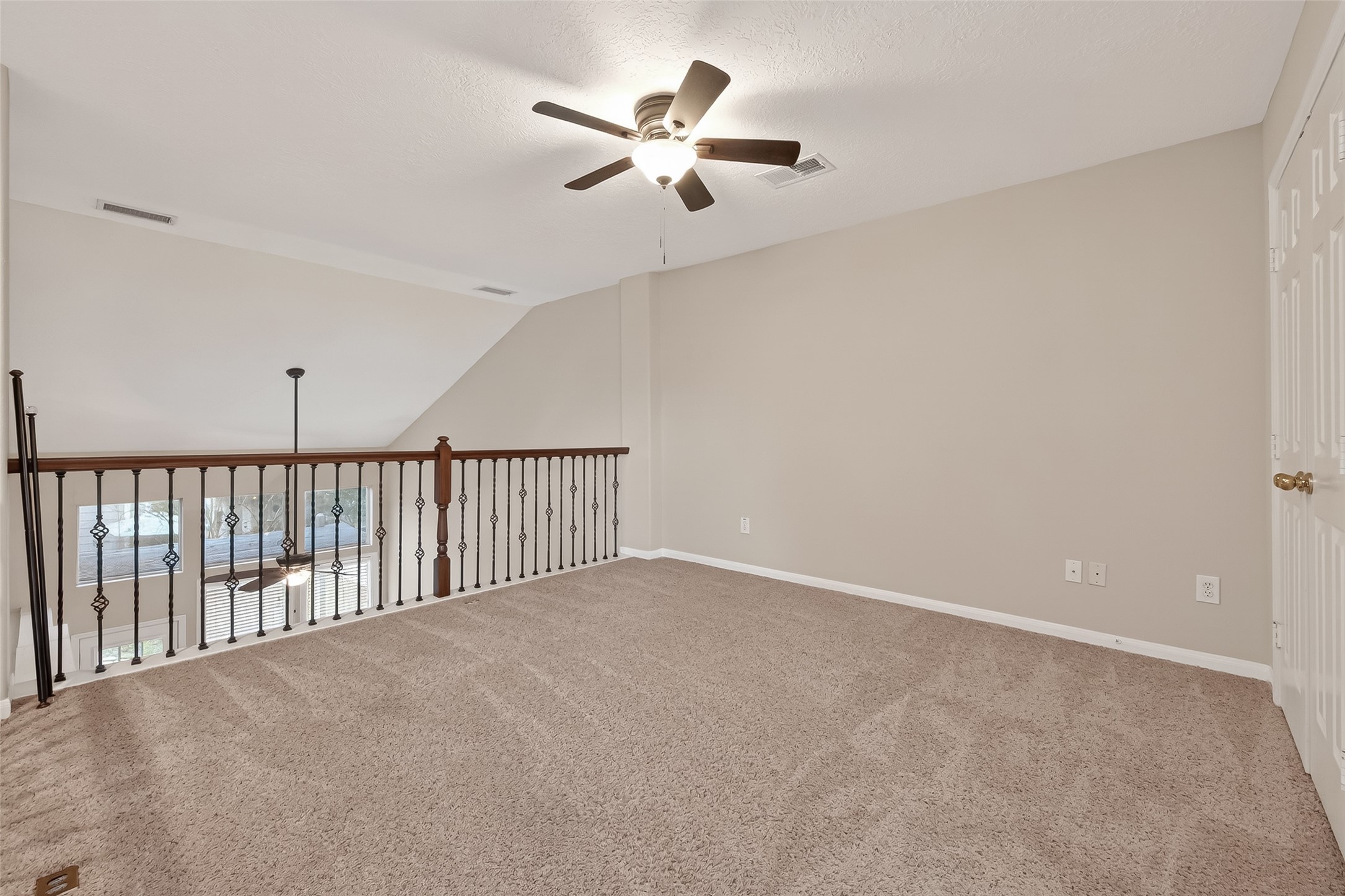 2330 Everest Way Houston, TX 77339 - Photo 44 of 49 Upstairs open room. This room overlooks the living room downstairs.