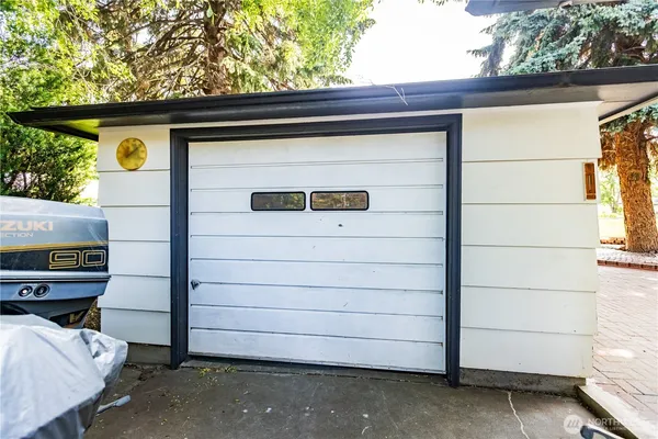 a view of front door