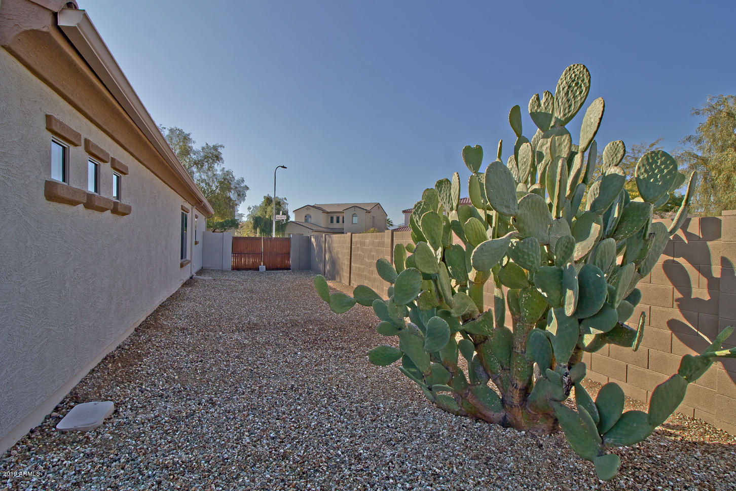 5330 West Beverly Road Laveen, AZ 85339 - Photo 27 of 28 RV Gate