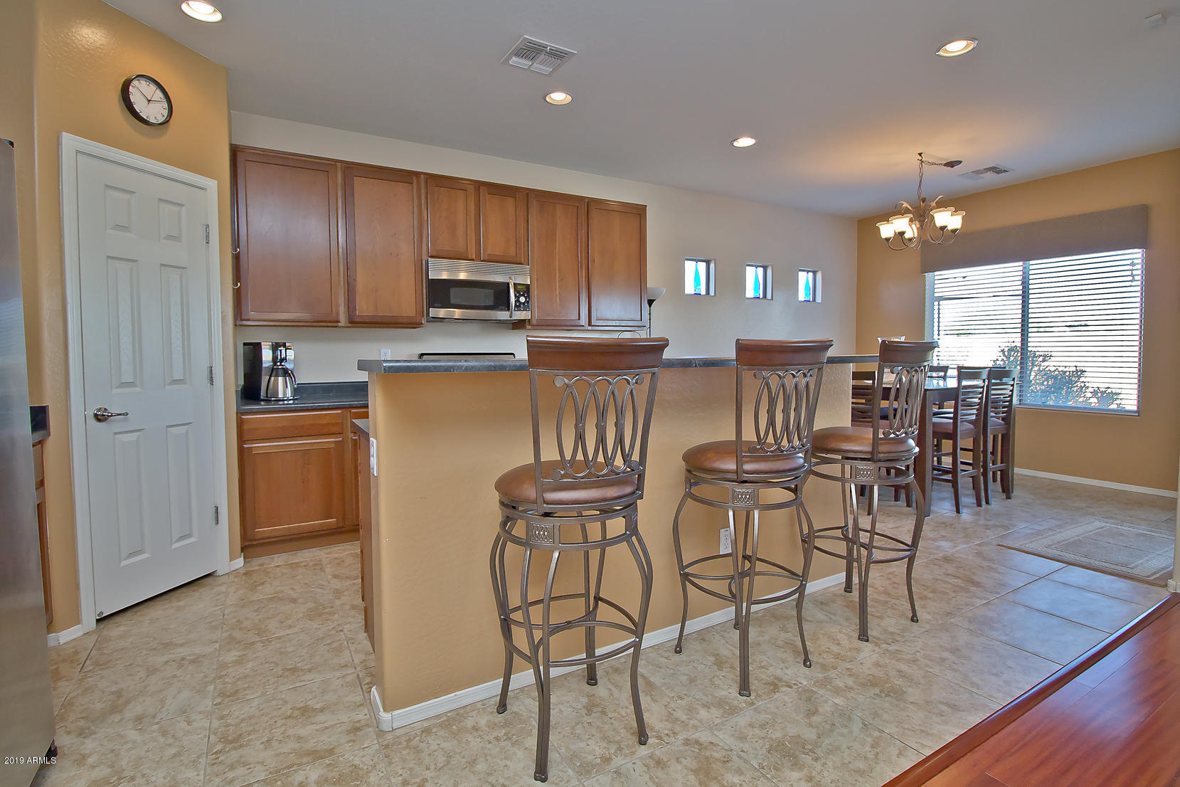 5330 West Beverly Road Laveen, AZ 85339 - Photo 9 of 28 Kitchen