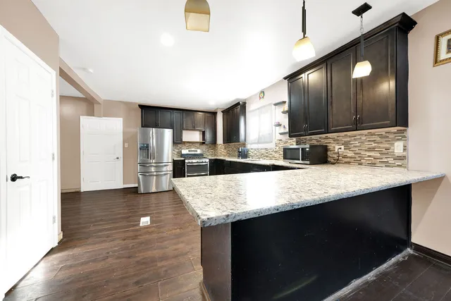 $229,900 | 9335 South Loomis Street, Chicago, IL 60620