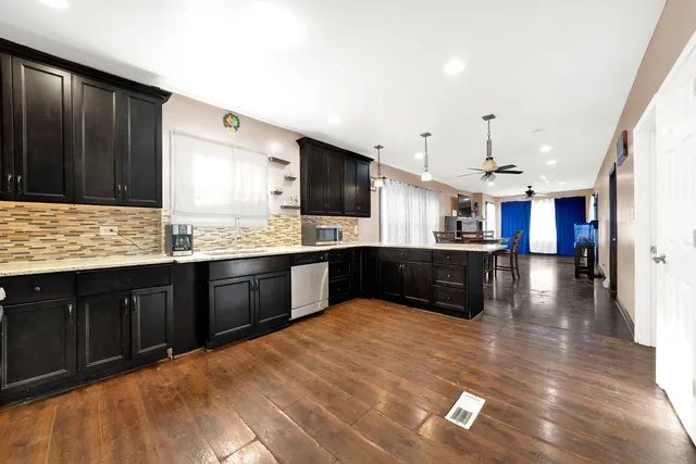 $229,900 | 9335 South Loomis Street, Chicago, IL 60620