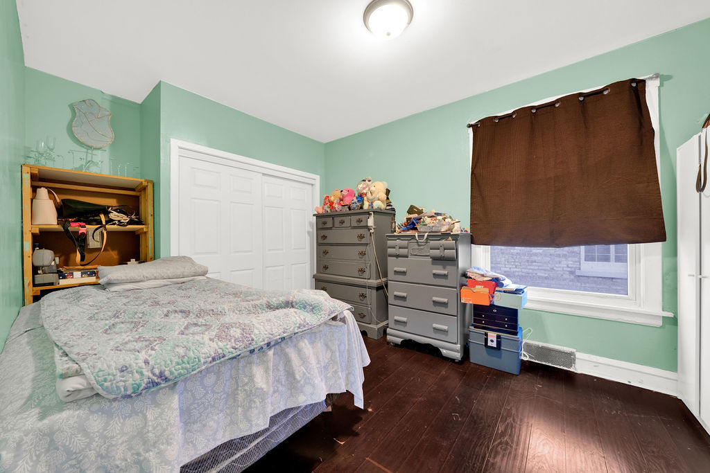 9335 South Loomis Street Chicago, IL 60620 - Photo 9 of 25