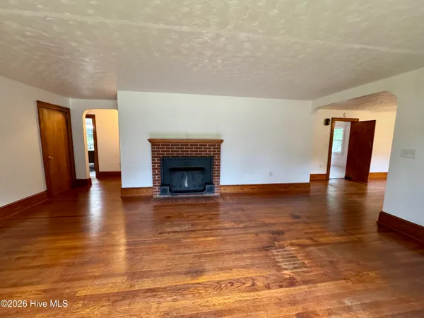 $2,317 | 395 Nc Highway North, Camden, NC 27921