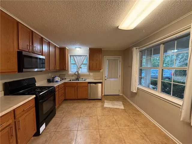 $1,700 | 646 Castain Drive, Mandeville, LA 70448