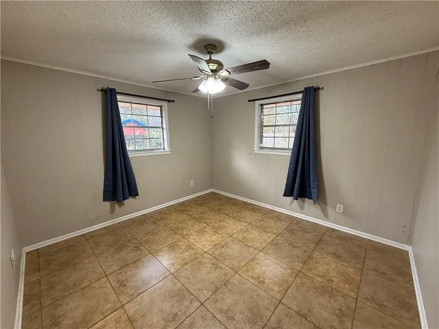 $1,700 | 646 Castain Drive, Mandeville, LA 70448