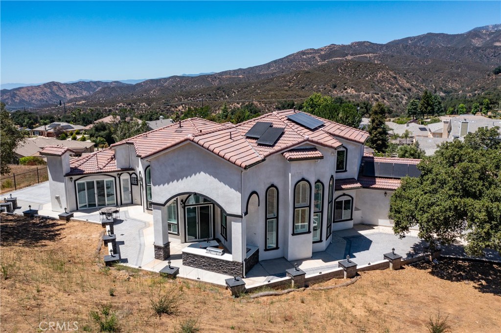 39625 County Line Road Beaumont, CA 92223 - Photo 49 of 54 drone view from South