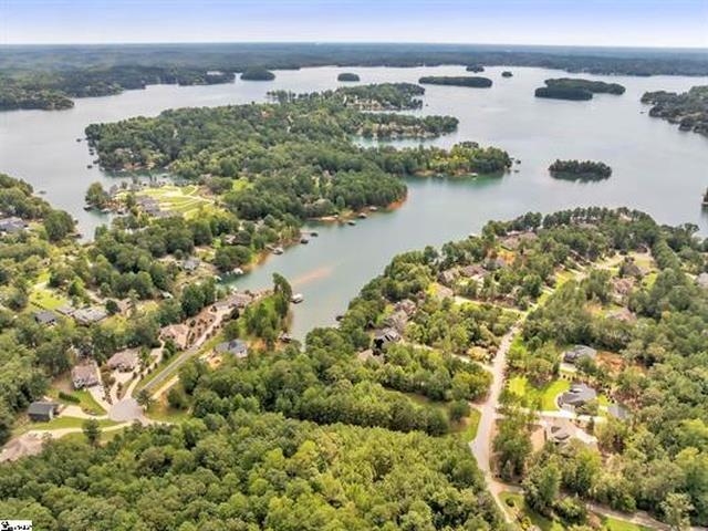 107 Abaco Lane Seneca, SC 29672 - Photo 2 of 2