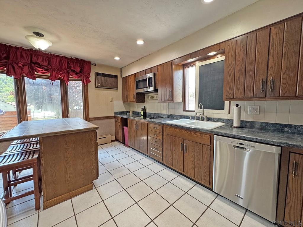 527 Main Street Summerhill, PA 15958 - Photo 14 of 40