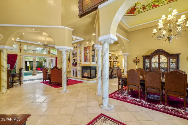 $1,274,950 | 605 Meadow Willow Drive, El Paso, TX 79922