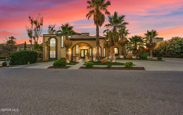 $1,274,950 | 605 Meadow Willow Drive, El Paso, TX 79922