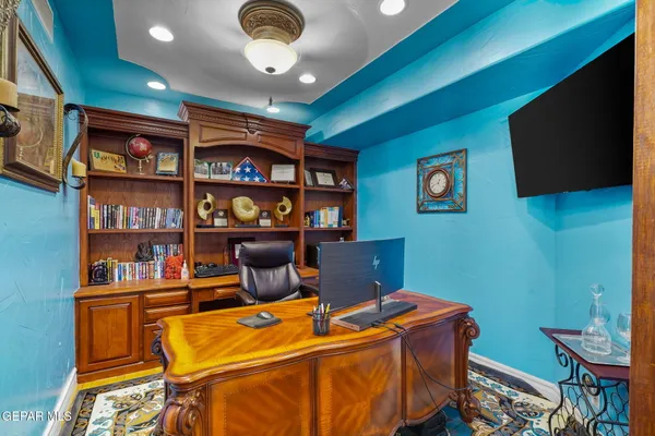$1,274,950 | 605 Meadow Willow Drive, El Paso, TX 79922