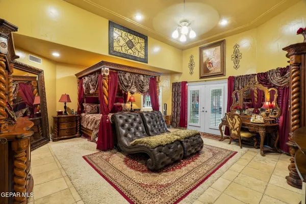 $1,274,950 | 605 Meadow Willow Drive, El Paso, TX 79922