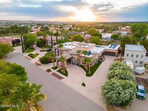 $1,274,950 | 605 Meadow Willow Drive, El Paso, TX 79922