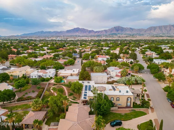 $1,274,950 | 605 Meadow Willow Drive, El Paso, TX 79922