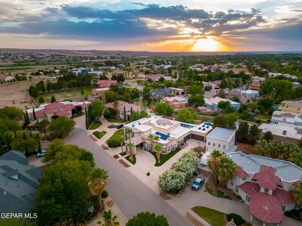 $1,274,950 | 605 Meadow Willow Drive, El Paso, TX 79922